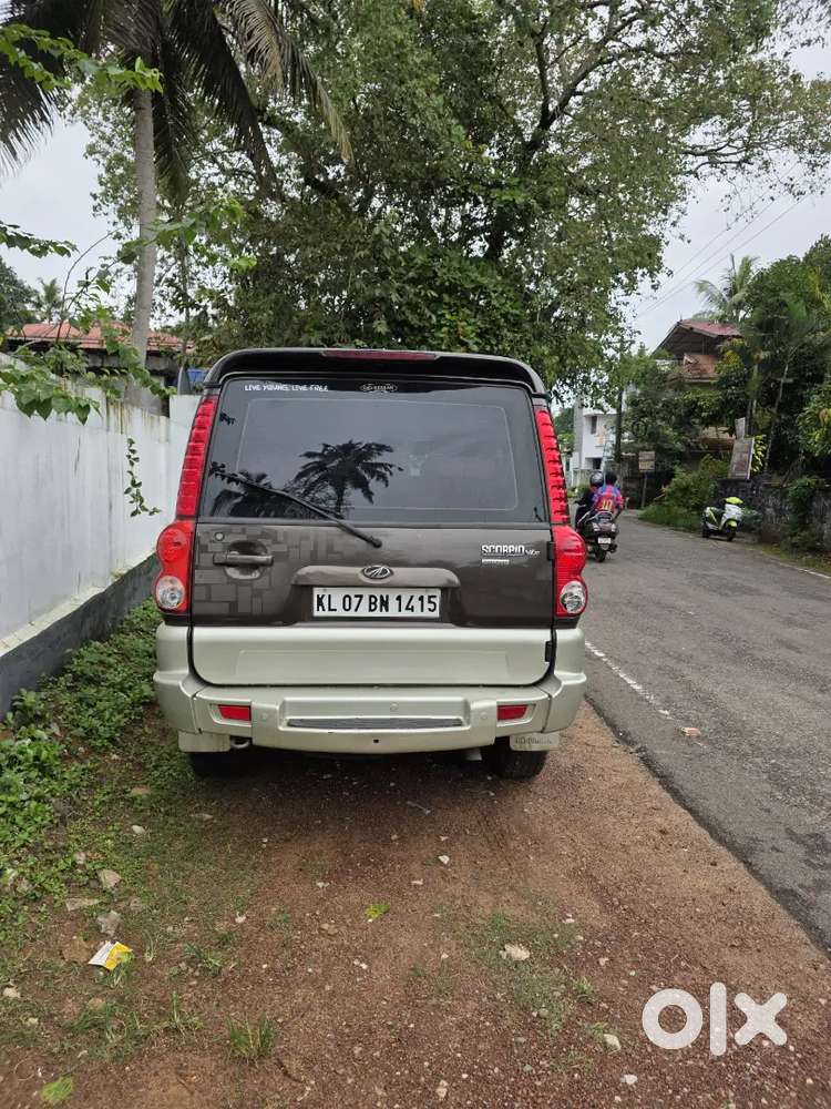Mahindra Scorpio Classic 2010 Diesel 150000 Km Driven