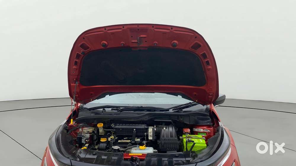 Tata Altroz Xz Plus (s), 2023, Petrol