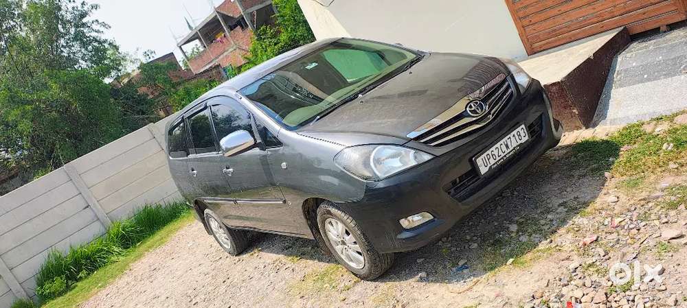 Toyota Innova Vx 2010 Diesel 7-seater