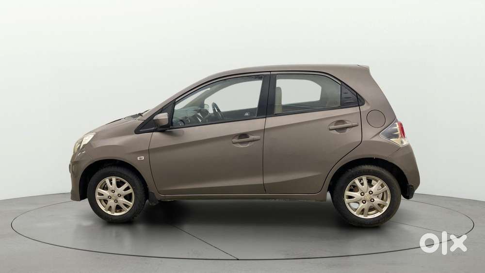 Honda Brio 2011-2013 V Mt, 2013, Petrol