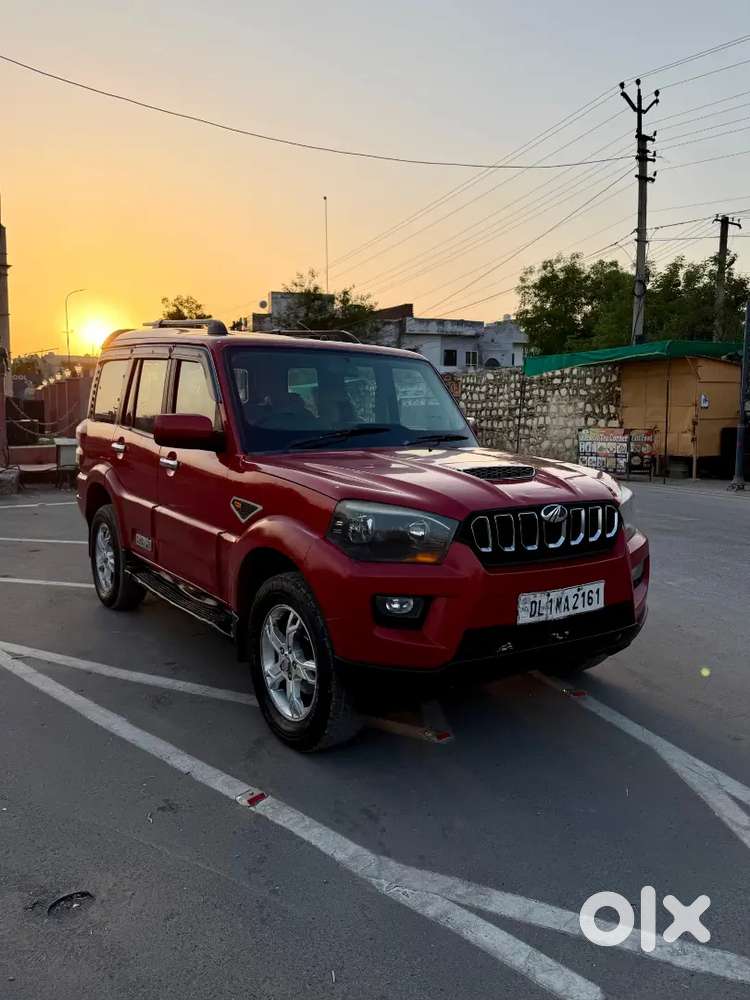2017 Model 1st Owner Mahindra Scorpio S4