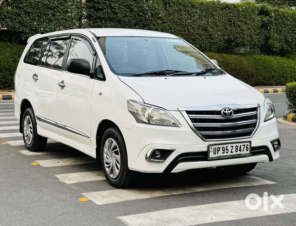Toyota Innova 2.5 G (diesel) 8 Seater, 2015, Diesel