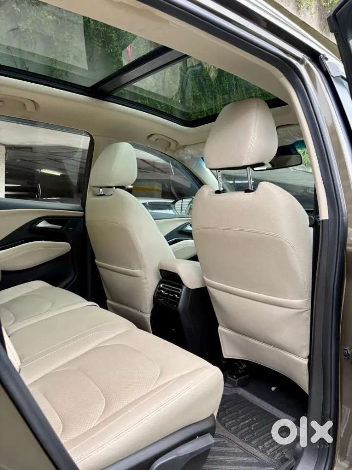 Mg Hector Sharp Pro 1.5 Turbo Mt Dual Tone, 2023, Petrol