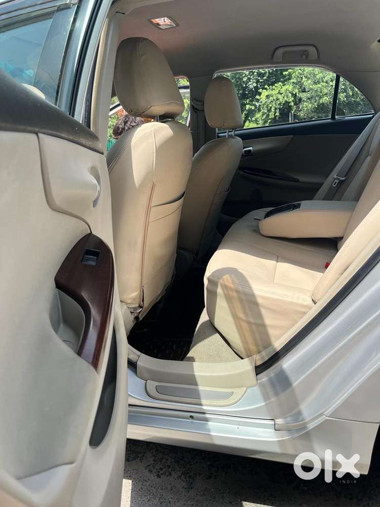 Toyota Corolla Altis G Hv At, 2013, Petrol