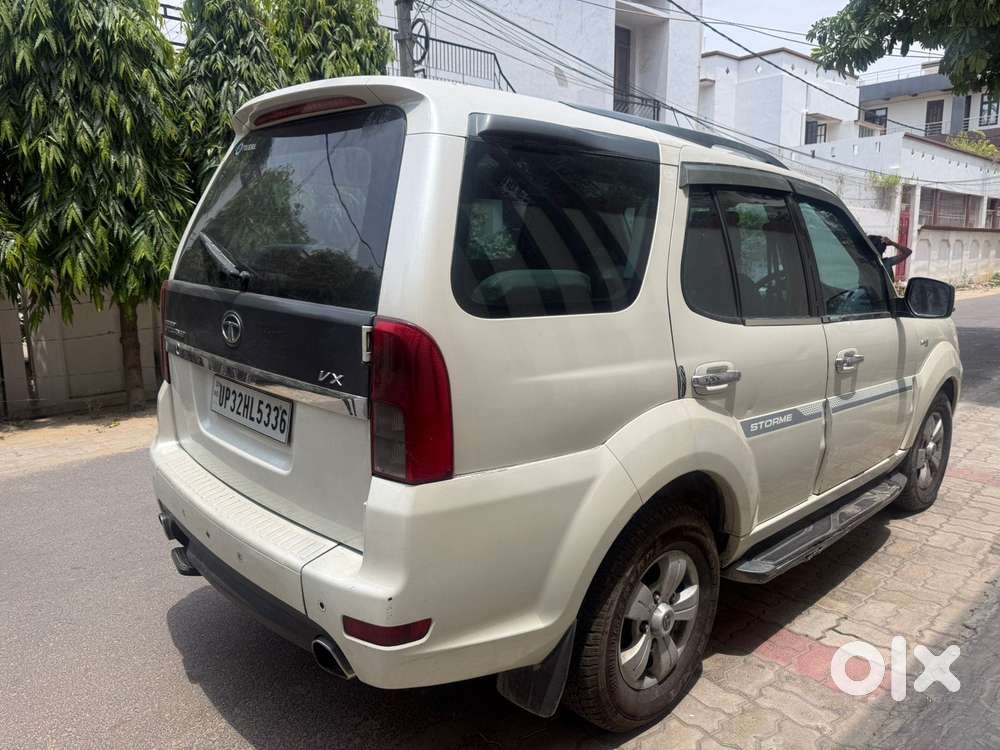 Tata Safari Storme Vx, 2016, Diesel