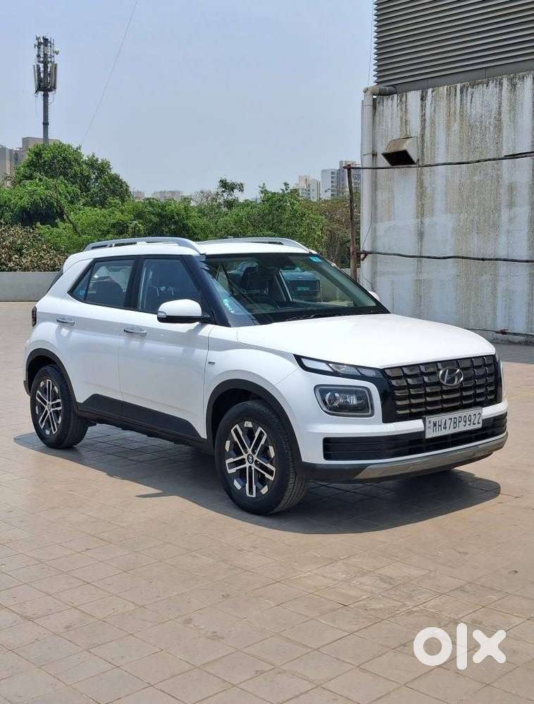 Hyundai Venue Sx Plus Turbo Dct, 2023, Petrol