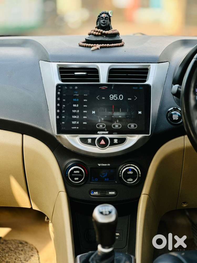 Hyundai Verna Petrol 2015