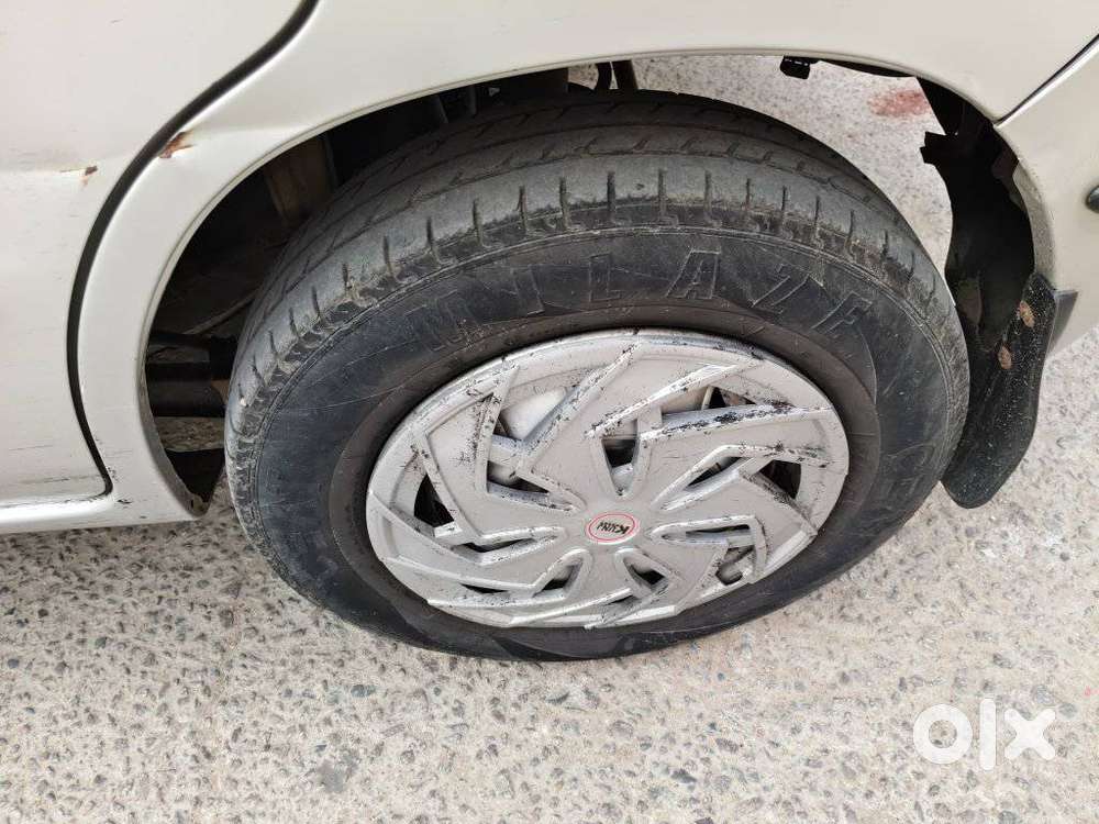 Maruti Suzuki Zen Estilo Lxi Bs Iv, 2010, Petrol