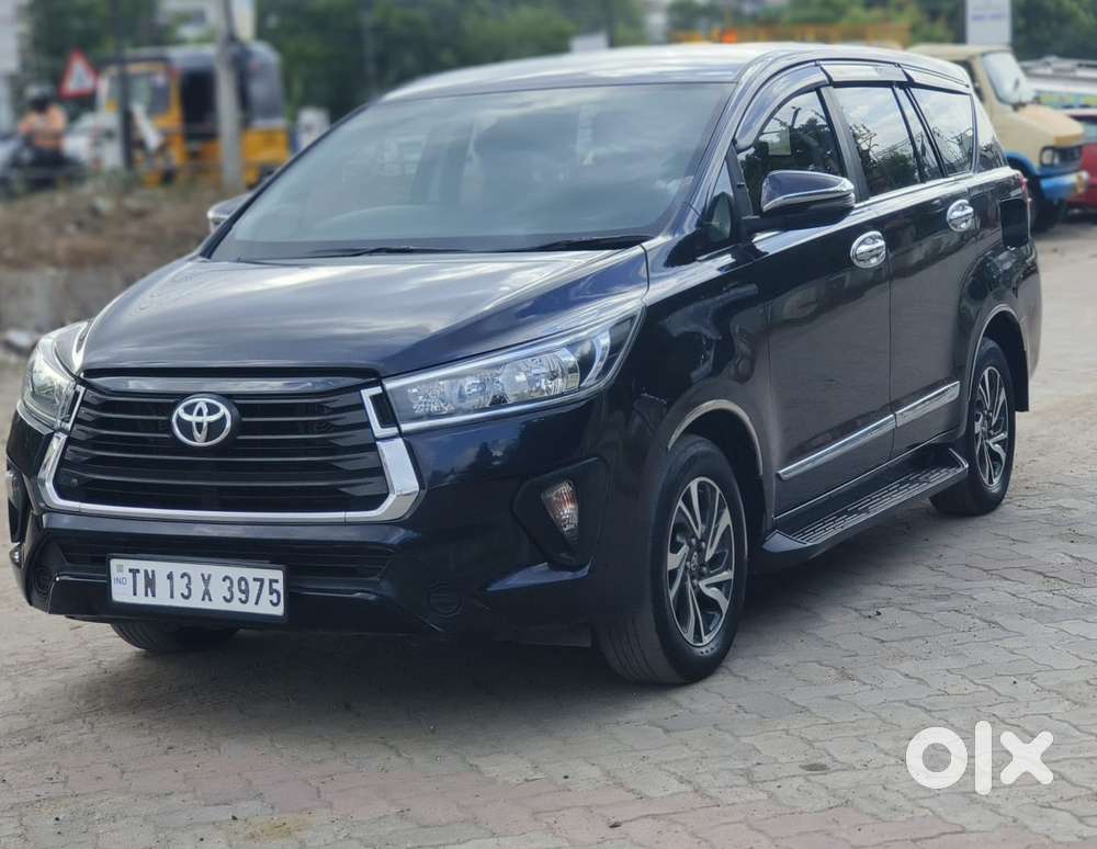 Toyota Innova Crysta 2.4 G Mt, 2022, Diesel