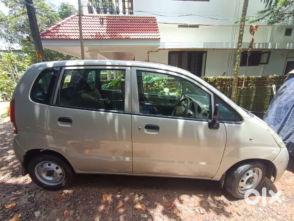Maruti Suzuki Zen Estilo 2006