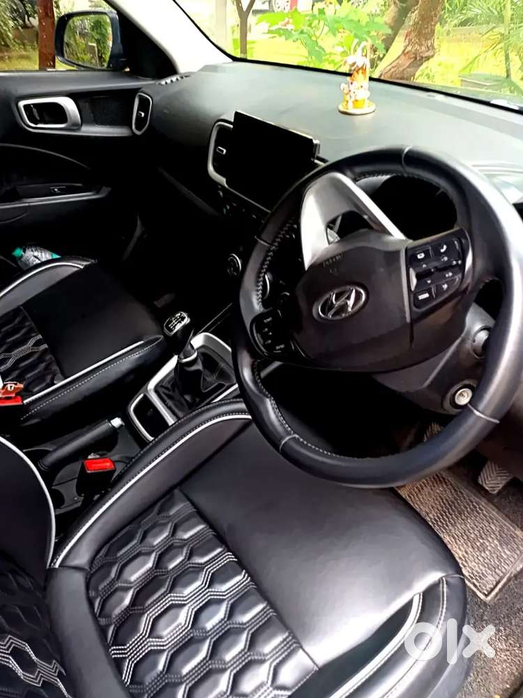 Hyundai Venue 2022 Diesel Engine All Original First Owner Sunroof
