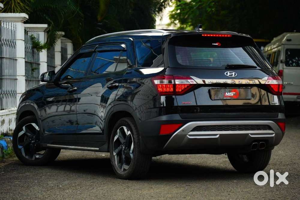 Hyundai Alcazar 1.5 Tdct Signature (o) 7s Petrol, 2024, Petrol