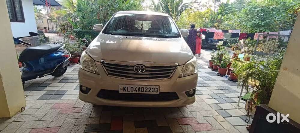 Toyota Innova 2012 Mint Condition For Sale