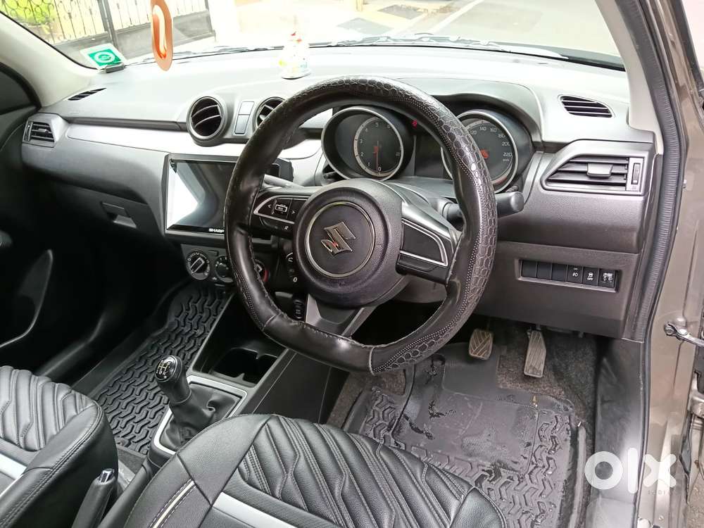 Maruti Suzuki Swift Vxi + Manual, 2024, Petrol