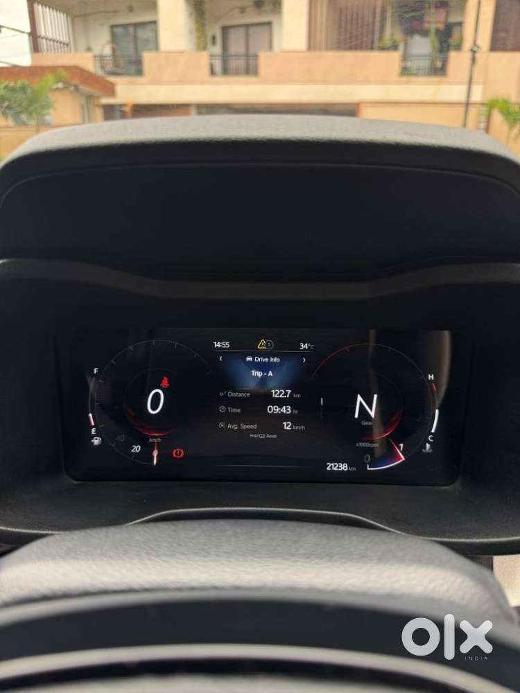Mahindra Xuv 3xo Ax5 Ds Mt, 2025, Diesel