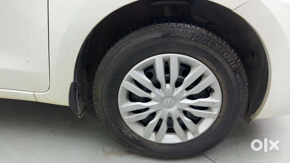 Maruti Suzuki Dzire 1.2 Vxi, 2019, Petrol