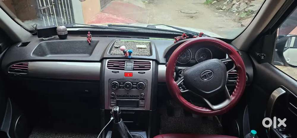 Sell Tata Safari Storme Ex