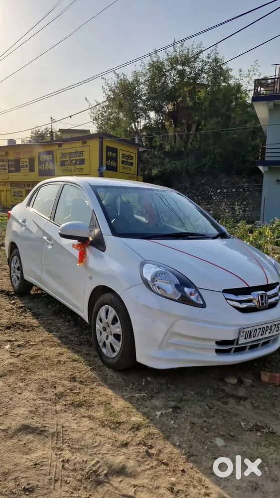 Honda Amaze 2016 Petrol Well Maintained