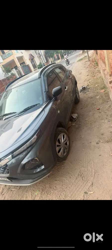 Maruti Suzuki Fronx Sigma 2025