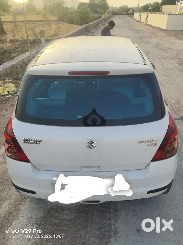 Maruti Suzuki Swift 2011 Petrol 123000 Km Driven