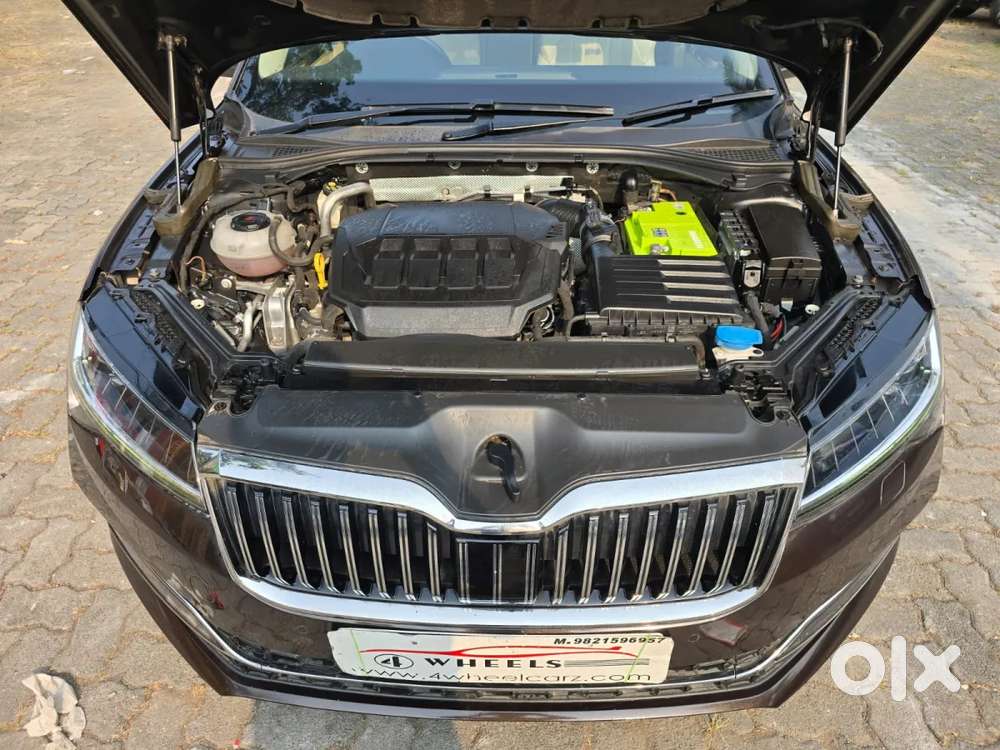 Skoda Superb 2.0 L&k Tsi At, 2021, Petrol