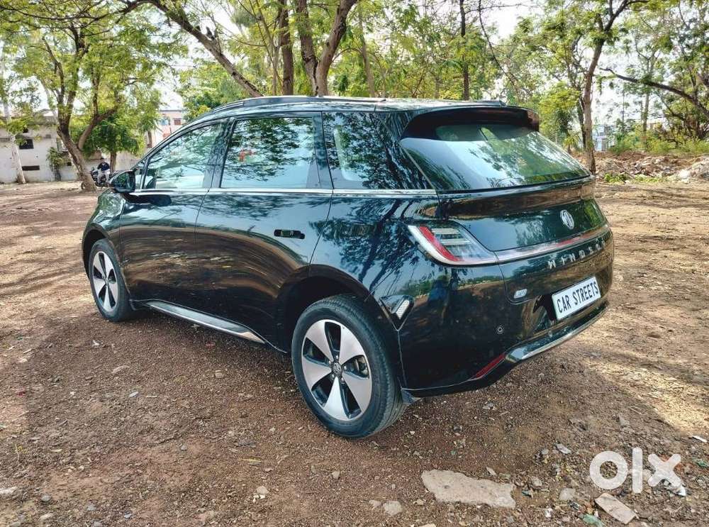 Mg Windsor Ev Essence, 2025, Electric