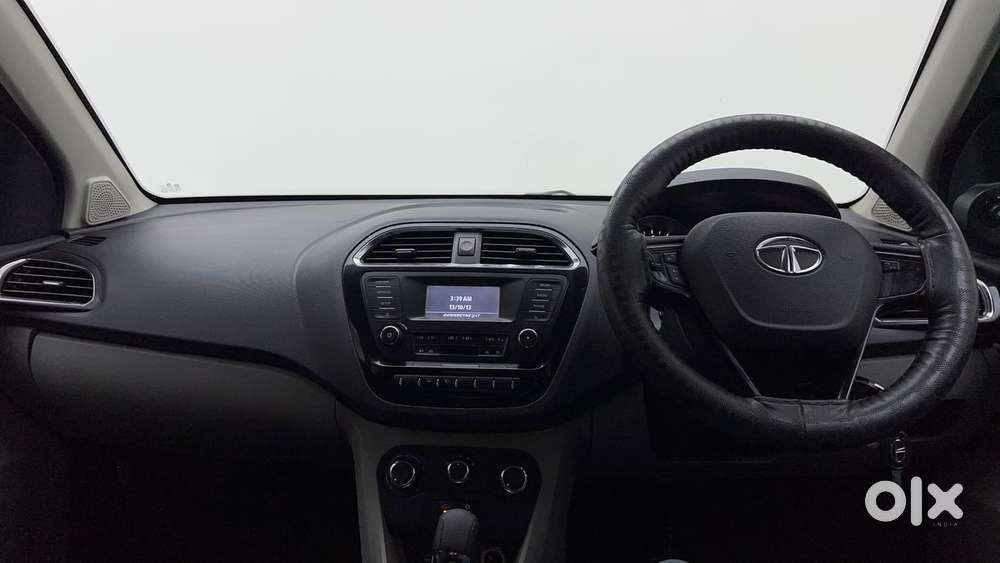 Tata Tiago Xza, 2018, Petrol