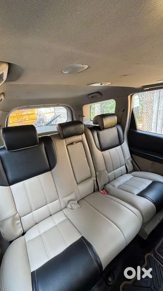 Mahindra Xuv500 Diesel 2016 Fourth Owner