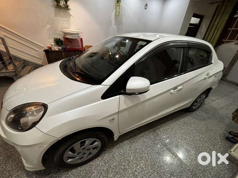 Honda Amaze Diesel 2016