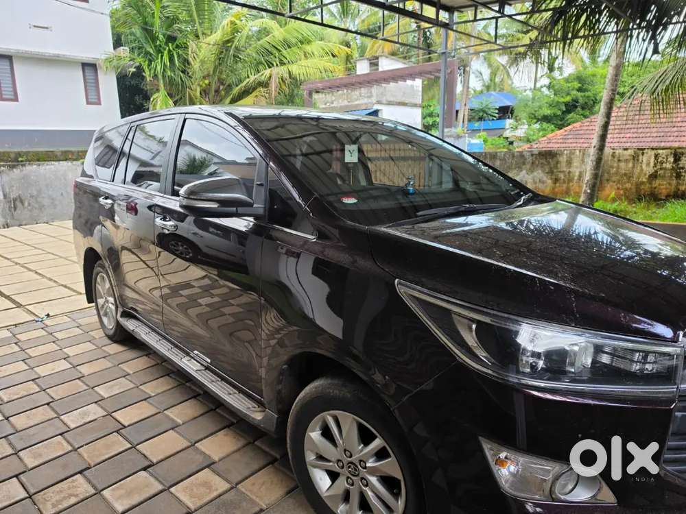 Toyota Innova Crysta Diesel 2017 Excelent Quality