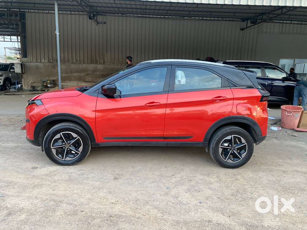 Tata Nexon 2024 Diesel Well Maintained
