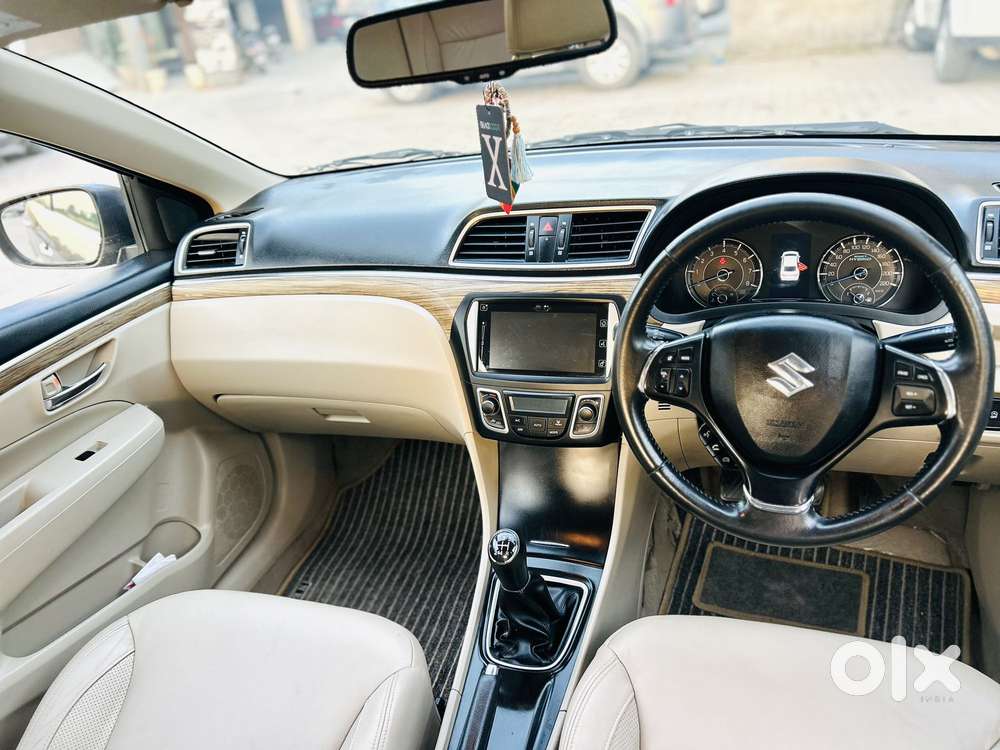 Maruti Suzuki Ciaz 1.5 Alpha Shvs Petrol, 2019, Petrol