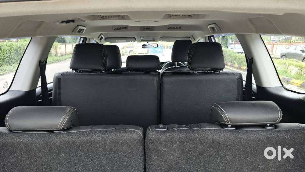 Toyota Innova Crysta 2.4 G Mt 8s, 2023, Diesel