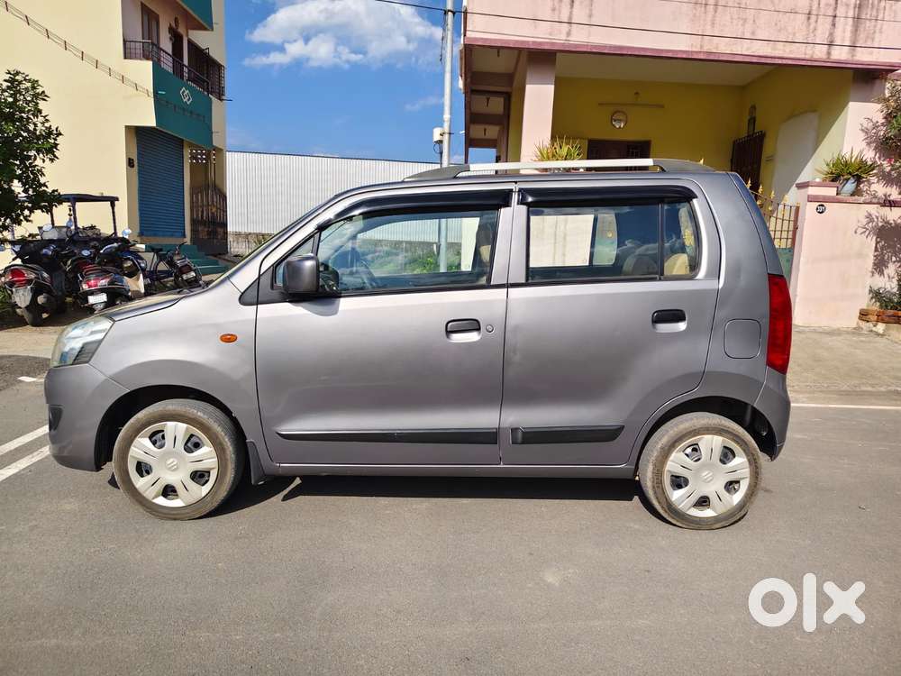 Maruti Suzuki Wagon R Vxi Amt1.2, 2016, Petrol