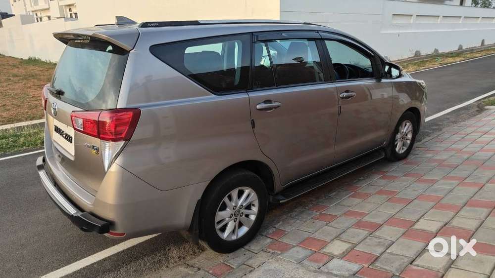 Toyota Innova Crysta 2.8 Gx At, 2018, Diesel