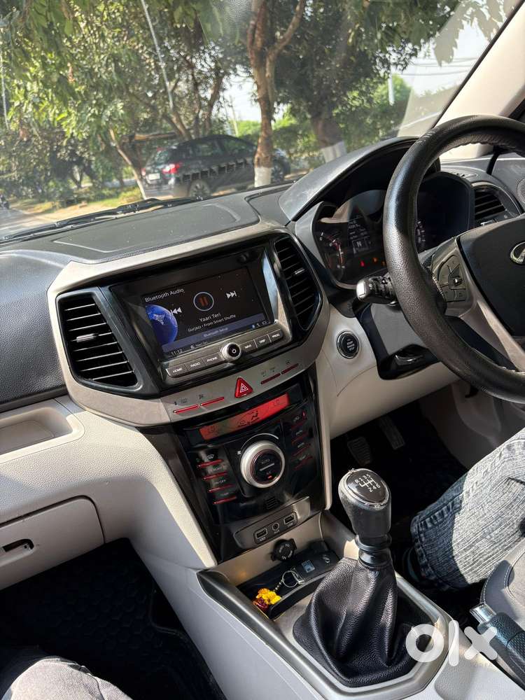 Mahindra Xuv300 W8, 2019, Petrol