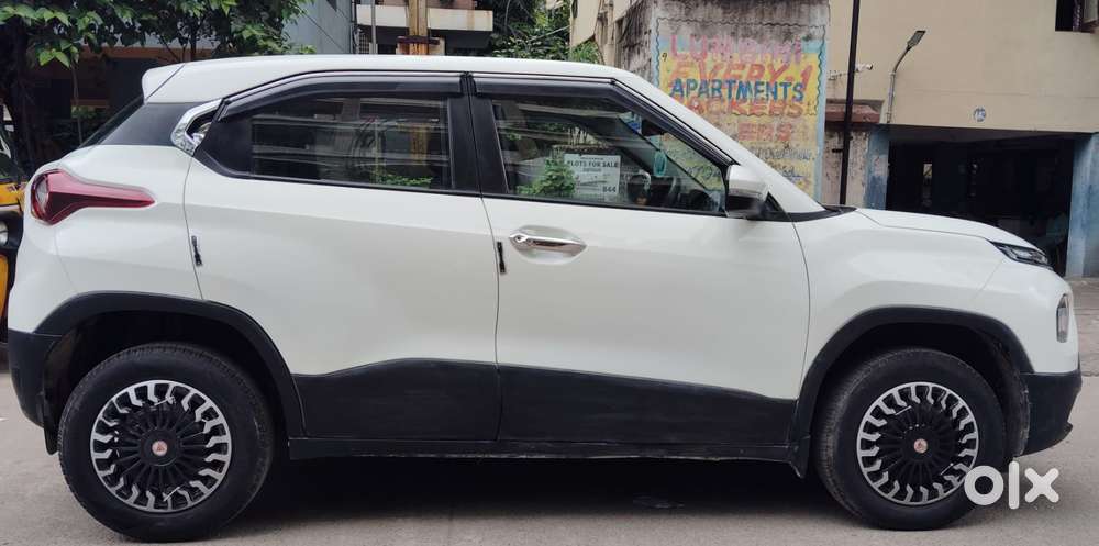 Tata Punch Adventure Amt, 2022, Petrol