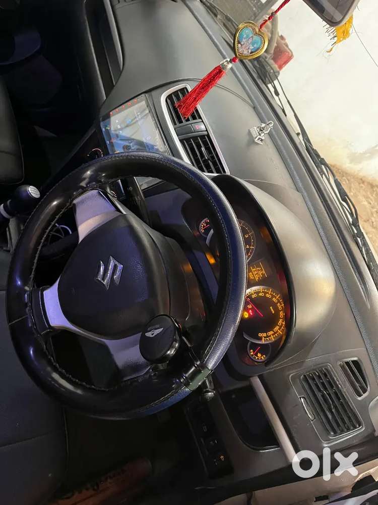 Maruti Suzuki Swift 2015 Diesel 82000 Km Driven