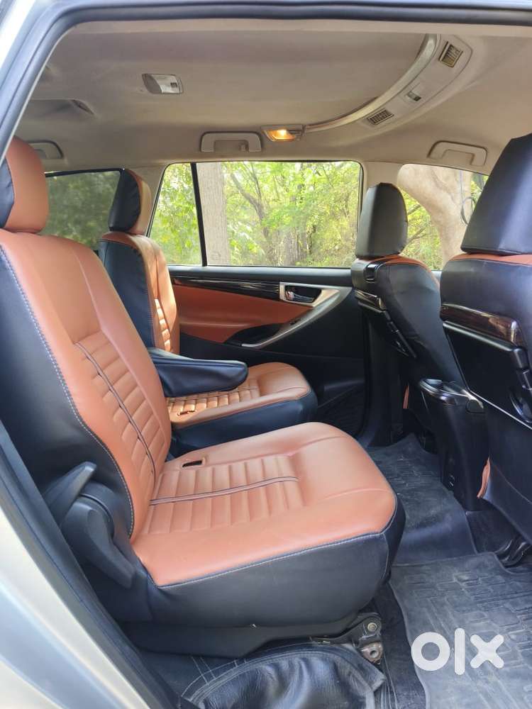 Toyota Innova Crysta 2.8z Automatic, 2017, Diesel