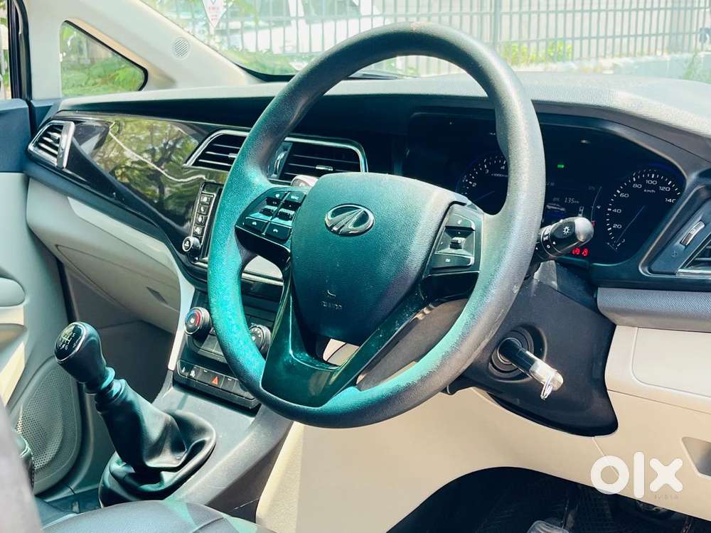 Mahindra Marazzo M6 8str, 2019, Diesel