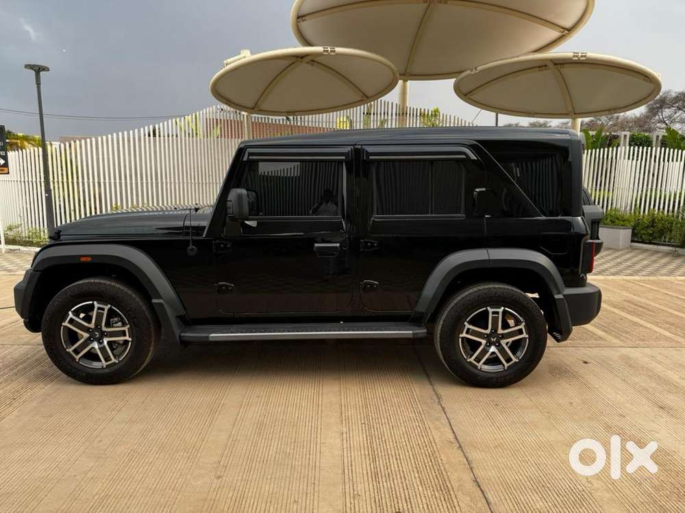 Mahindra Thar Roxx 2025