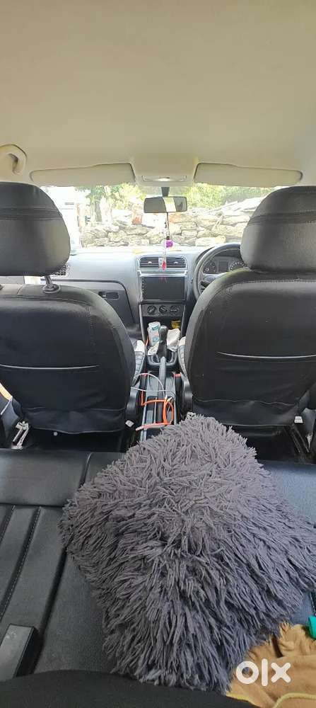 Volkswagen Polo Petrol /cng