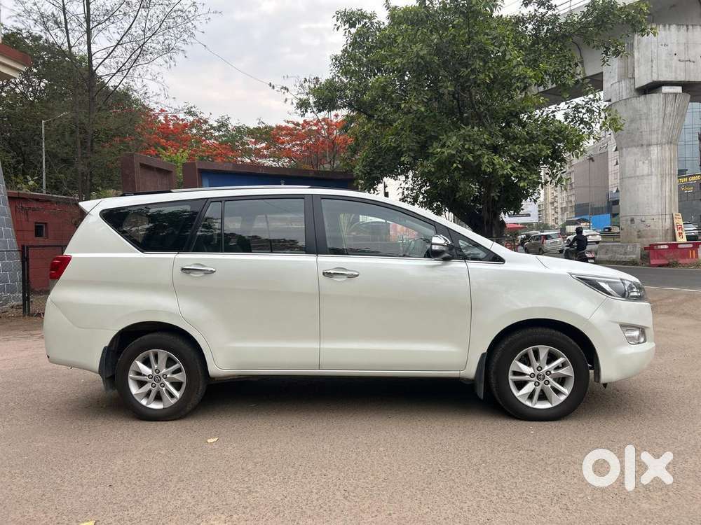 Toyota Innova Crysta 2.4 Z 7 Str, 2017, Diesel