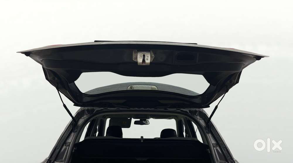 Maruti Suzuki Vitara Brezza Zxi +, 2022, Petrol