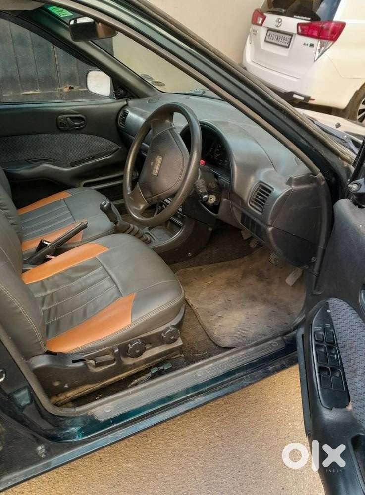 Maruti Suzuki Esteem Vx, 2000, Petrol