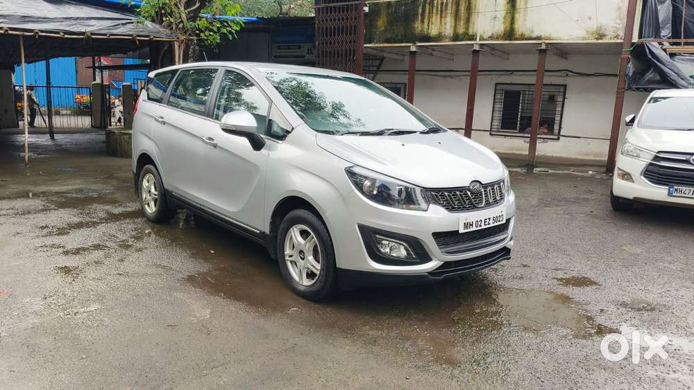 Mahindra Marazzo M6, 2018, Diesel
