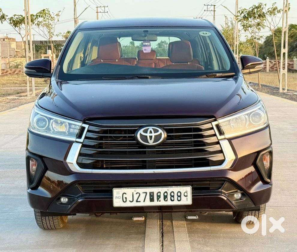 Toyota Innova Crysta 2.4 V 8 Str, 2022, Diesel