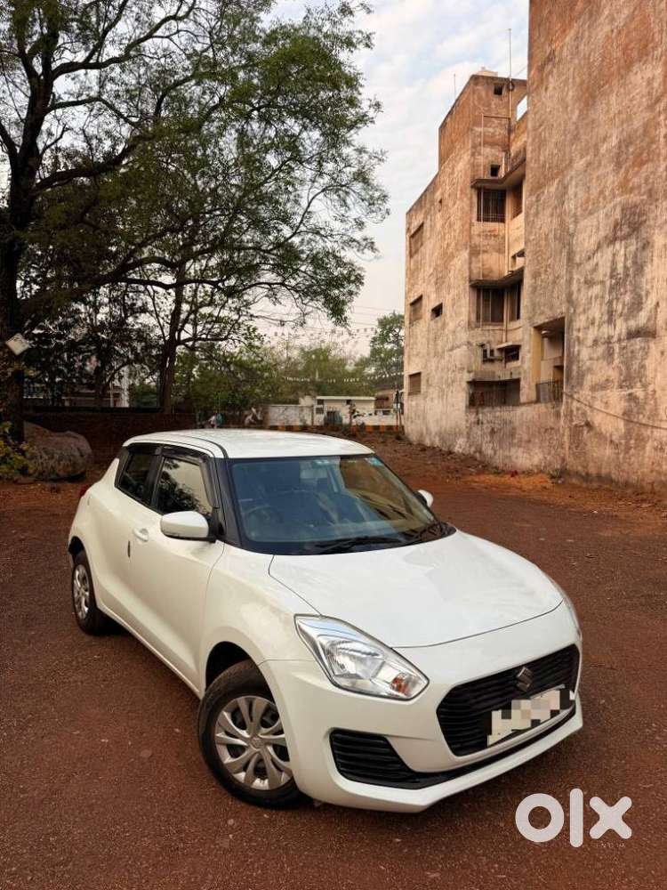 Maruti Suzuki Swift Vxi + Manual, 2019, Petrol