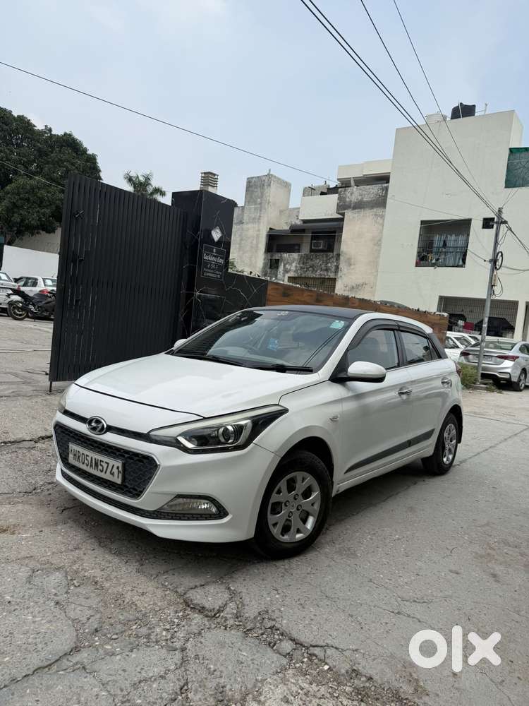 Hyundai I20 Sportz 1.2 Bs-iv, 2015, Petrol