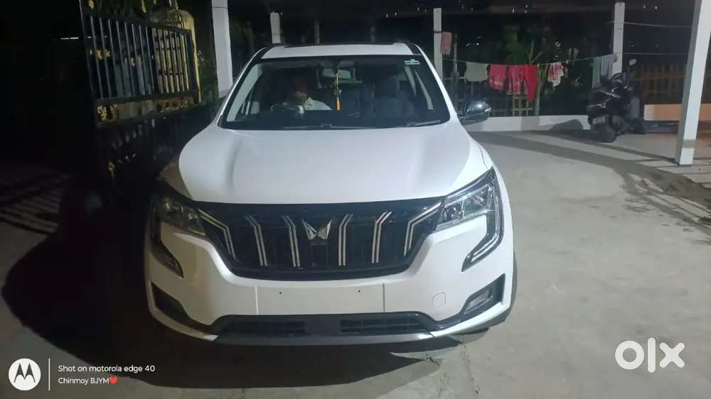 Mahindra Xuv700 2024 Year Car
